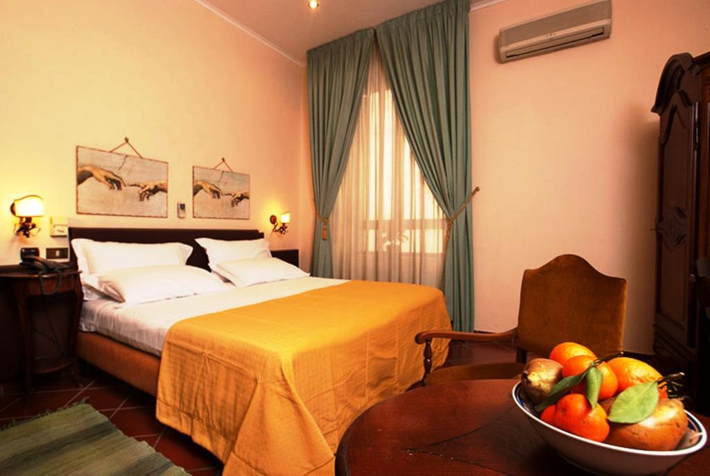 Hotel Toledo Napoli Bagian luar foto