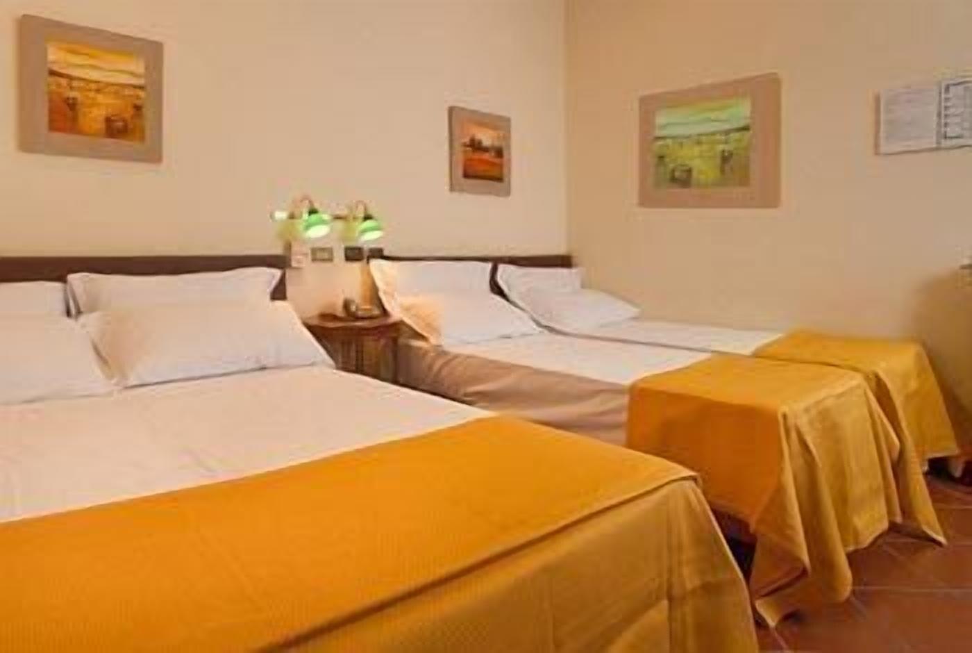 Hotel Toledo Napoli Bagian luar foto
