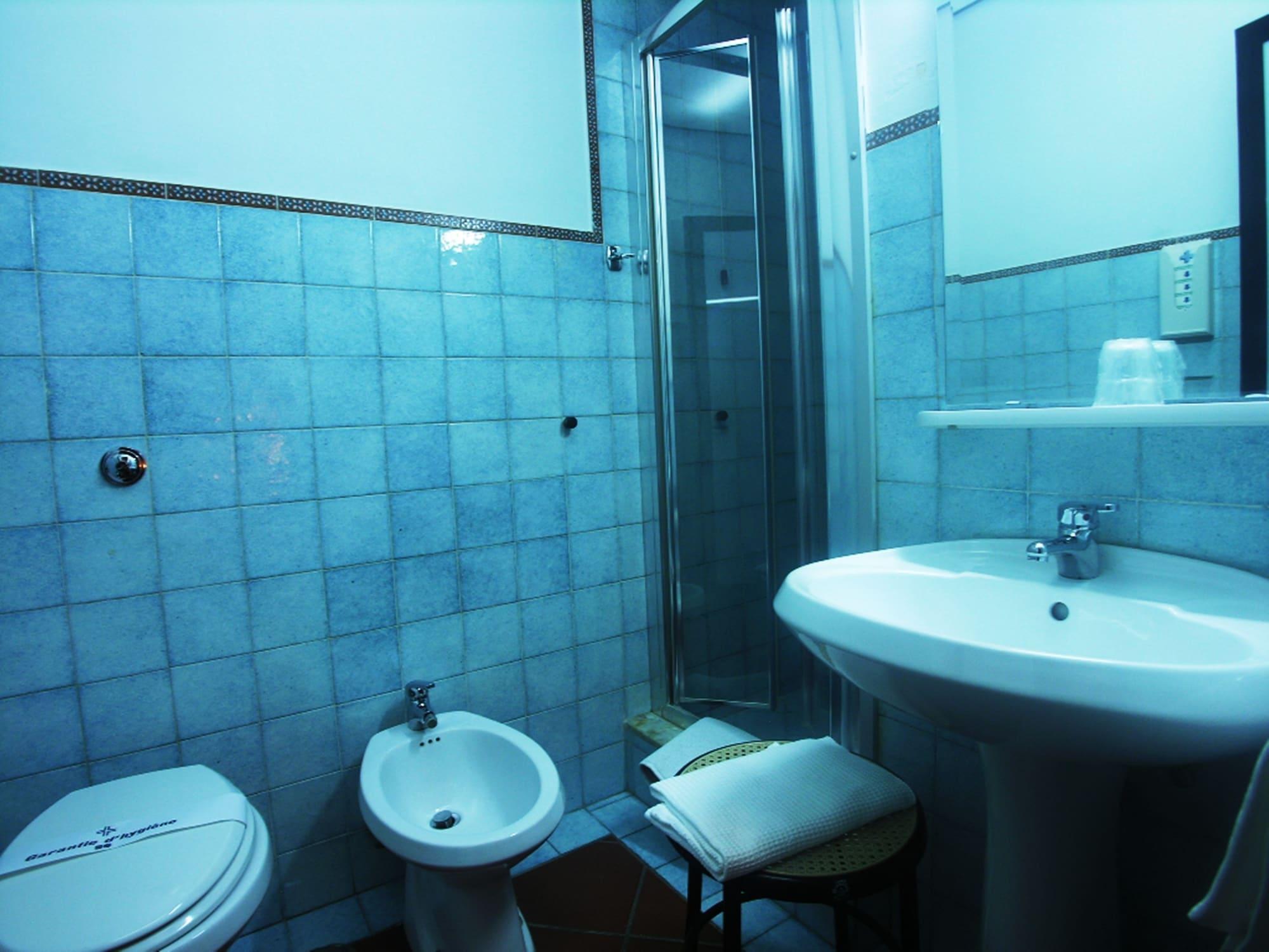 Hotel Toledo Napoli Bagian luar foto