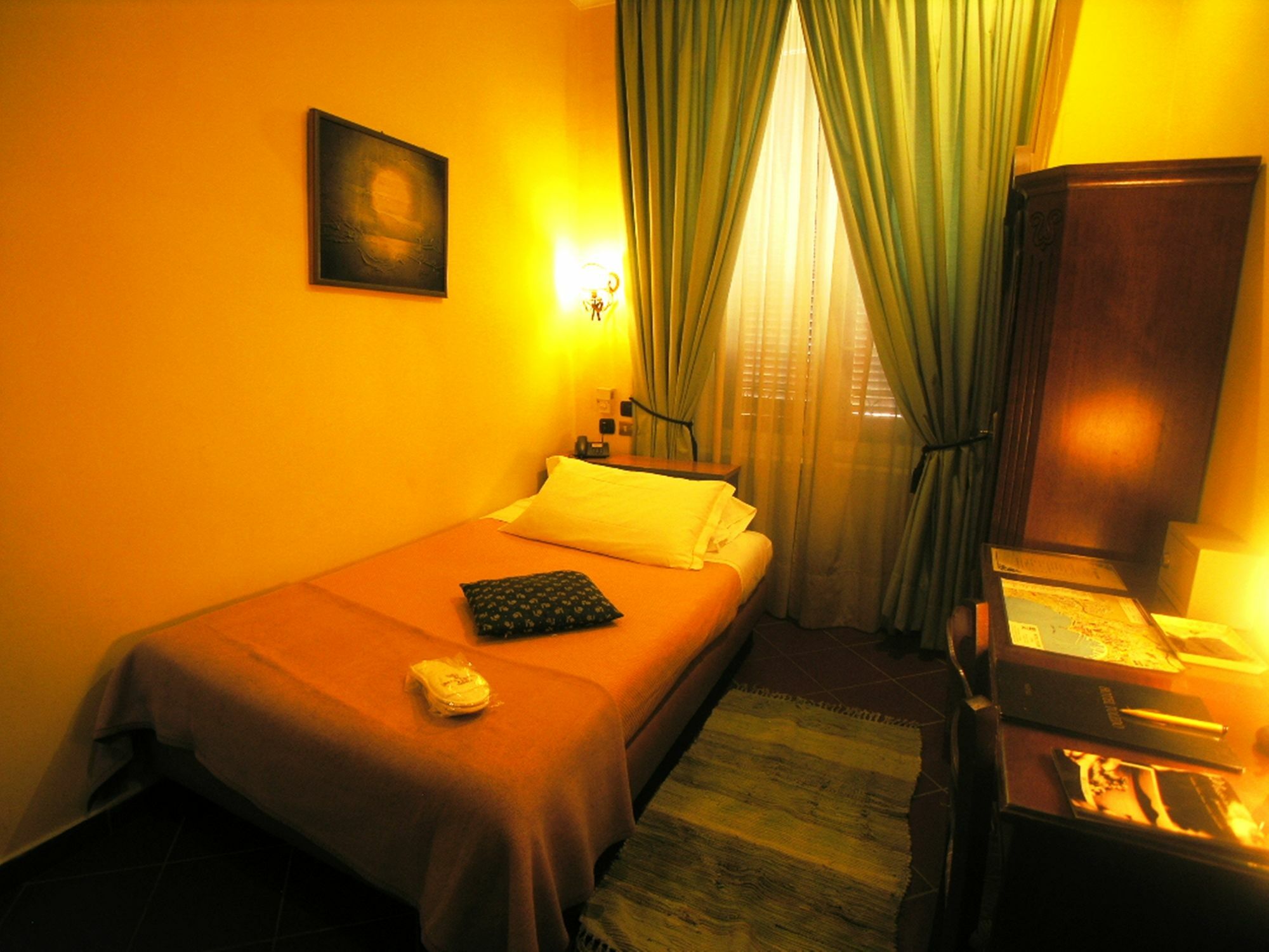 Hotel Toledo Napoli Bagian luar foto